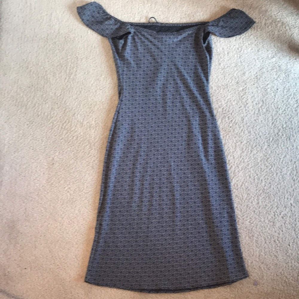 Patterned Off-The-Shoulder Knee-Length Dress - image 3